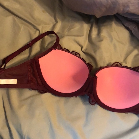 Victoria’s Secret push up bra lace - Picture 3 of 7
